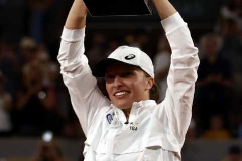 French Open women’s final: Swiatek CRUISED to a second Roland Garros triumph beating Gauff by straight sets