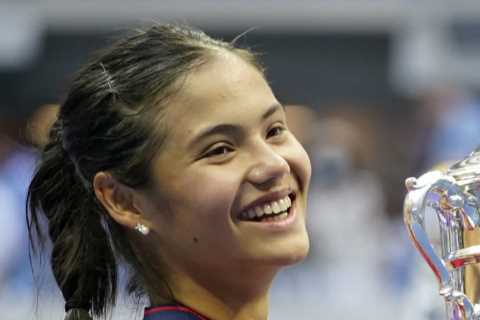 Emma Raducanu has ‘too much pressure on her’ ahead of Wimbledon, warns world No3 Paula Badosa