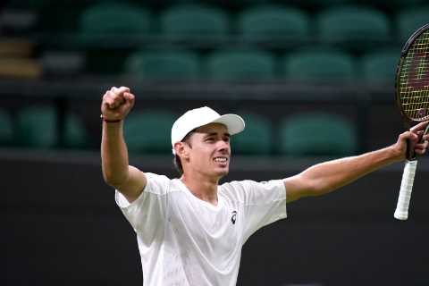 Jack Draper dumped out of Wimbledon by Katie Boulter’s boyfriend Alex de Minaur as Aussie dominates in four sets