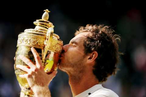 Why does Wimbledon trophy have a pineapple on the top?