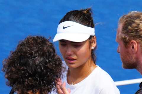 Emma Raducanu breaks down in tears and huge injury concern ahead of US Open with wrist seen being treated on