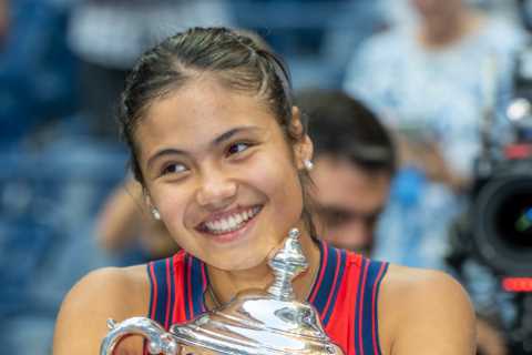When is Emma Raducanu playing at the US Open 2022? UK start time, live stream FREE, TV channel