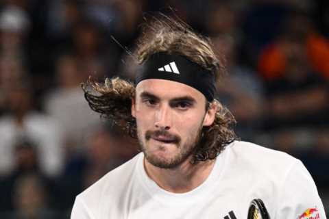 Daring Stefanos Tsitsipas invites Hollywood’s Margot Robbie to watch him at Australian Open