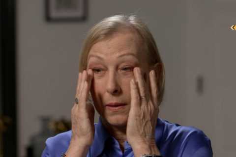 Martina Navratoliva reveals poignant song that reduced her to tears in midst of gruelling cancer treatment