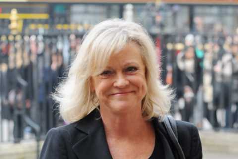 Tennis fans missing Sue Barker already as BBC kick-off Wimbledon coverage with new-look team