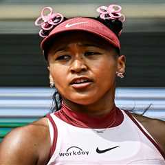 Naomi Osaka's Brutal Hand Injury Has Me Questioning Everything About Tennis Right Now