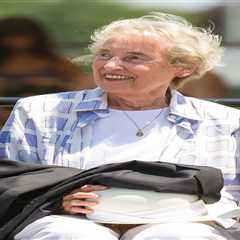 Britain Just Lost Its Tennis Queen - Angela Mortimer Barrett Dies at 93