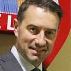 That Tennis Hat Guy Finally Speaks (And It's... Actually Pretty Decent?)